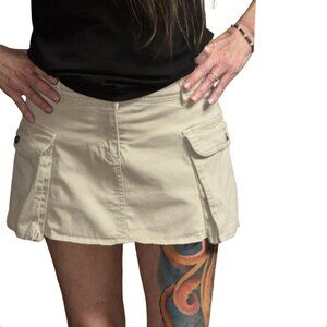 Sz.M*Refuge*Beige Khaki Cargo Skort--Shorts Attached